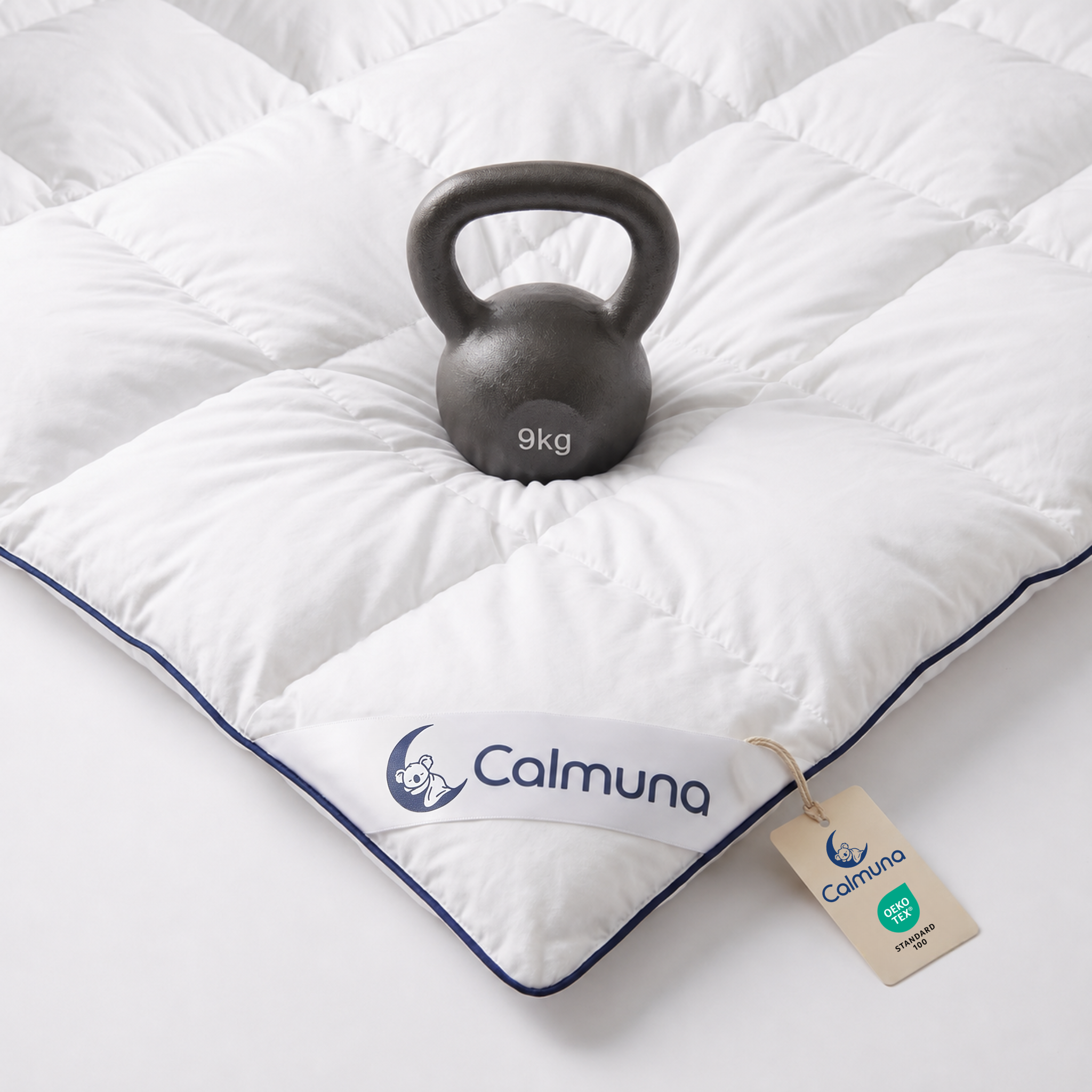 Calmuna Embrace Gewichtsdecke mit 9-kg-Kettlebell als Gewichtsvergleich
